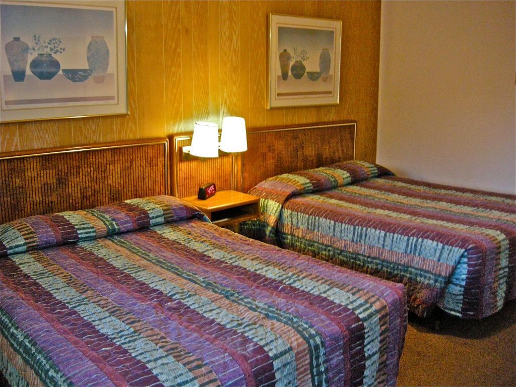 Motel 101 Gold Beach Bilik gambar
