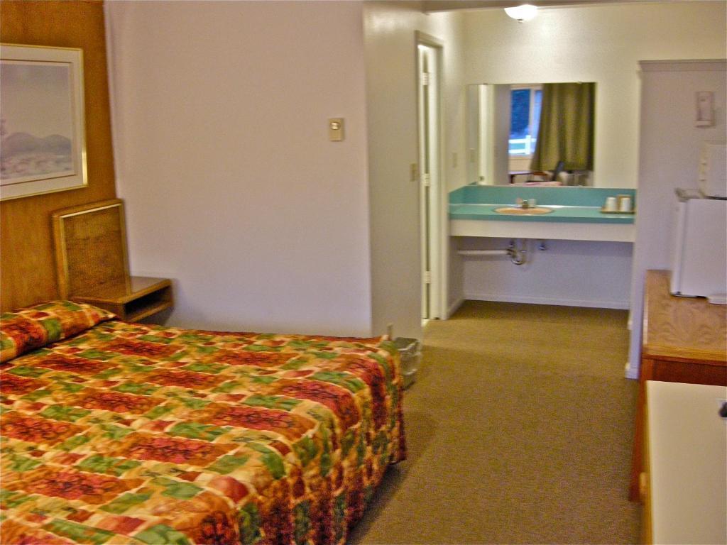 Motel 101 Gold Beach Bilik gambar